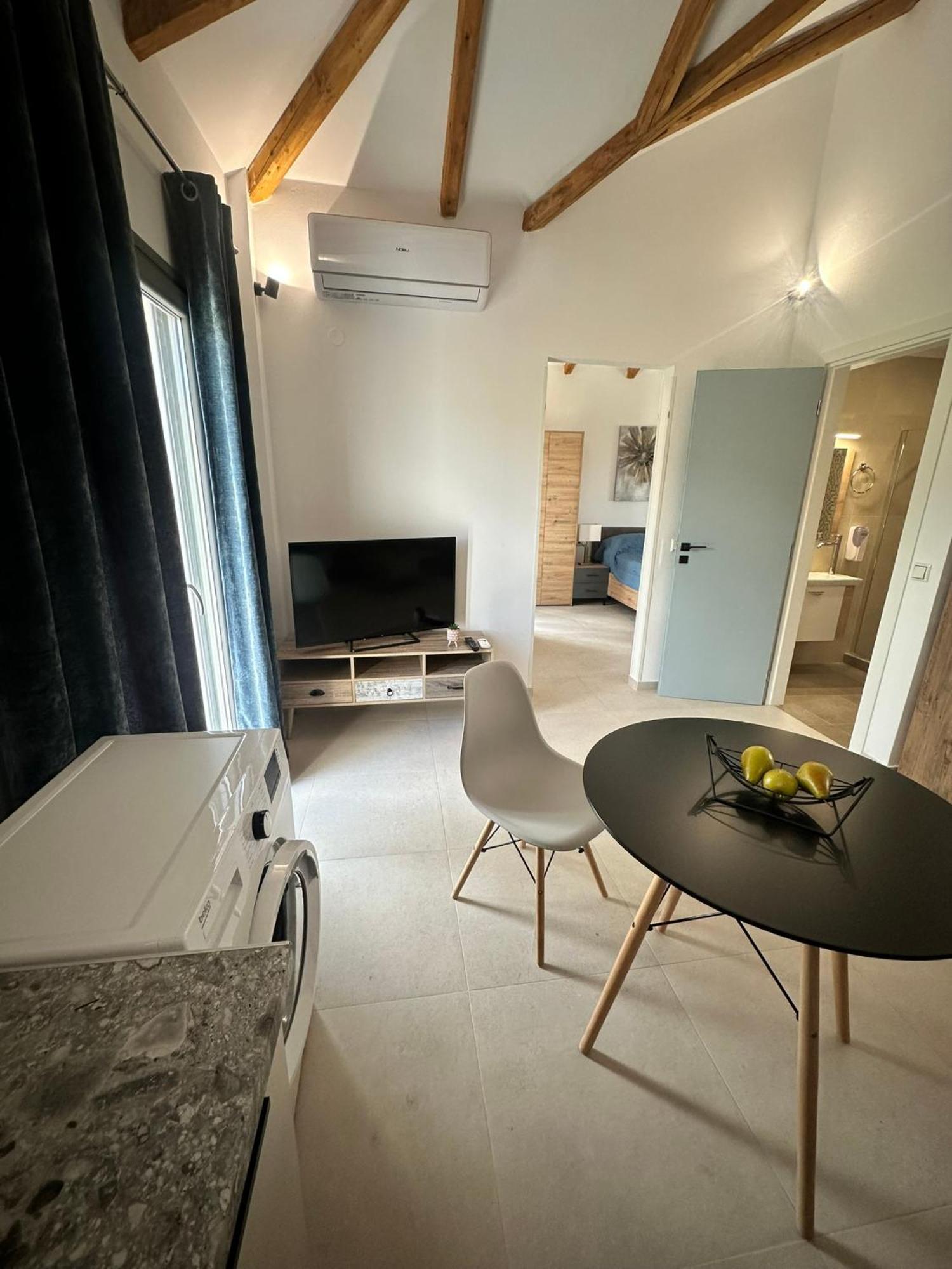 Ktimavita Apartment 1 Petra  Bagian luar foto